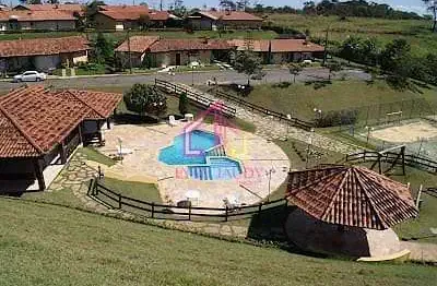 Casa  à venda, chapada dos guimarães-mt, condominio serras azuis,  área gourmet, 450m2, 2 suítes, 2