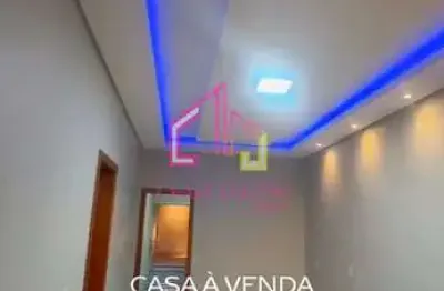 Casa à venda, novo mundo, várzea grande, mt, 148 m², 3/4 + 1 suíte, churrasqueira gourmet, garagem