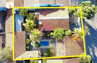 Casa à venda, Boa Esperança, Cuiabá, MT,744 m2,  4 suítes, 3 vagas, 2 salas, piscina, Área gourmet