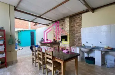 Casa à venda, verdão, cuiabá, mt, 231 m² , 5/4 , 3 vagas, área gourmet completa com churrasqueira,