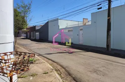Casa  para Locação na MORADA DO OURO-CUIABÁ-MT- Térrea,  Moderna, 9 VAGAS, 1 SUÍTE + 3/4, 1 ESCRITÓ