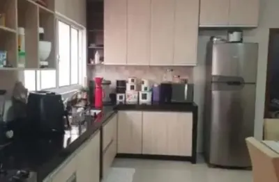 Sobrado à venda no jardim alpes de sorocaba, em sorocaba-sp.