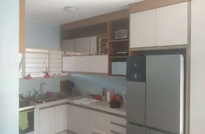 Casa com 2 quartos à venda na Rua Décio de Oliveira Rosa, 666, Jardim São Guilherme, Sorocaba