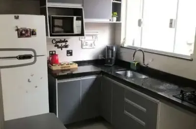 Casa com 2 quartos à venda na Rua Augusta Frederico Oliveira, 88, Lopes de Oliveira, Sorocaba