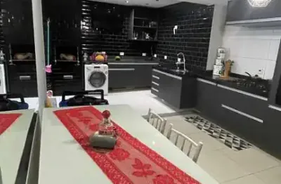 Casa térrea à venda no jardim santa bárbara, em sorocaba-sp.