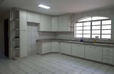 Casa com 3 quartos à venda na Vila Carvalho, Sorocaba 