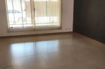 Casa com 3 quartos à venda na Rua Martins de Oliveira, 66, Vila Haro, Sorocaba