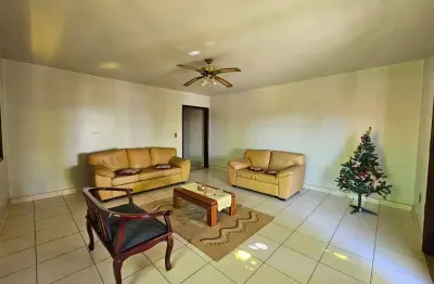 Casa com 5 quartos à venda na Vila Fiori, Sorocaba 