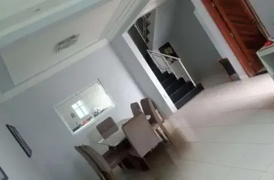 Sobrado à venda no parque três meninos, em sorocaba-sp.