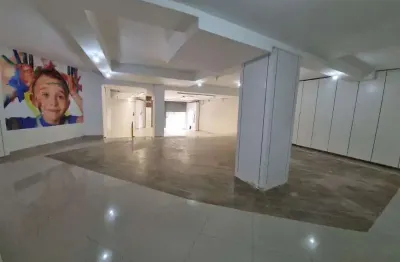 Salão comercial para alugar com 220m² no centro, em sorocaba-sp.