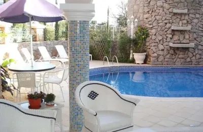 Casa de alto padrão à venda no condomínio granja olga, sorocaba-sp.