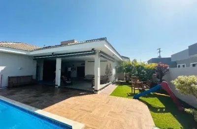 Casa térrea à venda no campo do meio, em araçoiaba da serra-sp.