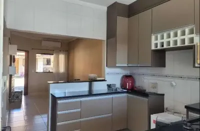 Casa térrea à venda no condomínio residencial santa mônica, em sorocaba-sp.