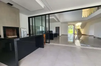 Sobrado à venda no residencial village ipanema ii, araçoiaba da serra- sp.