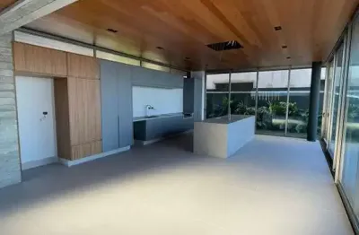 Casa à venda no condomínio alphaville nova esplanada 2, em votorantim-sp.