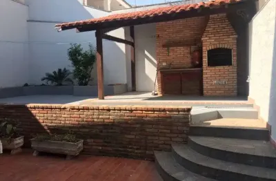 Casa com 4 quartos à venda na Rua Capitão Jugurtha Neves, Vila Trujillo, Sorocaba