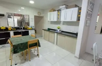 Casa com 4 quartos à venda na Rua Victório Escabia, 44, Parque Vitória Régia, Sorocaba