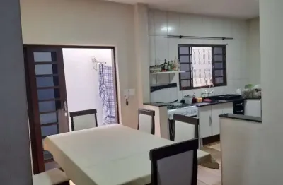 Casa com 3 quartos à venda na Rua Manoela Ferreira de Assis, 666, Jardim Tropical, Sorocaba