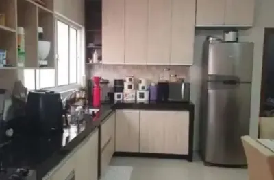 Sobrado à venda no jardim alpes de sorocaba, em sorocaba-sp.