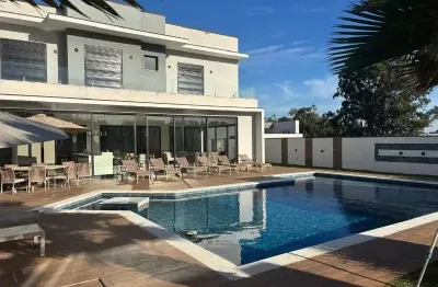 Sobrado à venda no condominio residencial village castelo, em itu-sp.