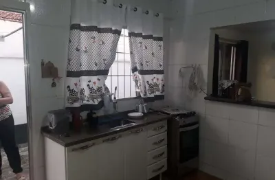 Casa com 2 quartos à venda na Rua Havaí, Vila Barcelona, Sorocaba