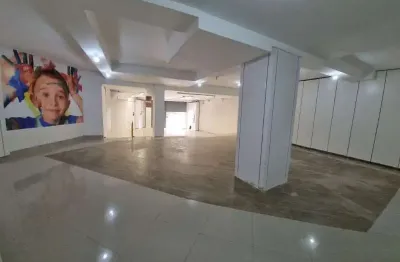 Salão comercial para alugar com 220m² no centro, em sorocaba-sp.