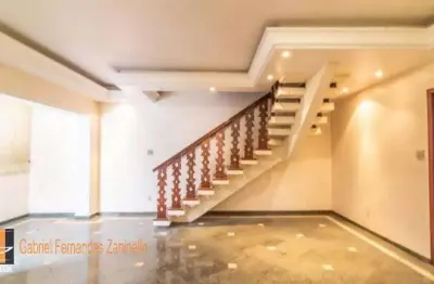 Casa com 5 quartos à venda na Rua Curupaiti, Cerâmica, São Caetano do Sul