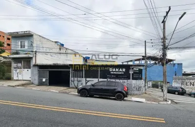 Casa comercial para alugar na Avenida Tâmara, Centro, Carapicuíba