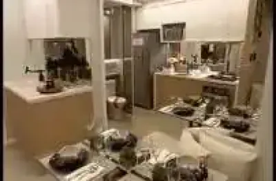 Use fgts, compre sem entrada, não é cdhu!!!!2 dormitórios ao lado da estação