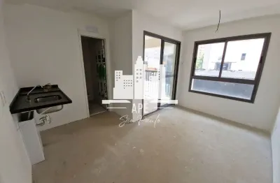 Studio no brooklin com 23m² e bela varanda - entre estação brooklin e campo belo