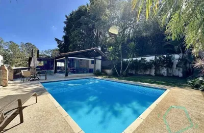 Casa com 3 dormitórios à venda, 362 m² por R$ 3.455.000,00 - Granja Viana - Cotia/SP