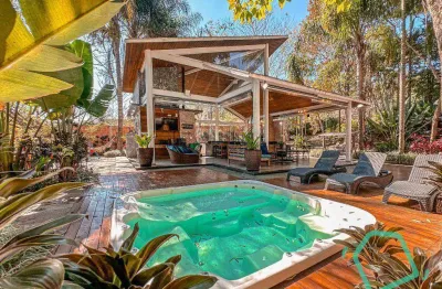 Casa com 4 dormitórios à venda, 596 m² por R$ 2.870.000,00 - Granja Viana - Carapicuíba/SP