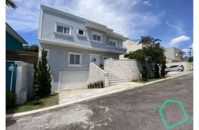 Casa com 4 dormitórios à venda, 250 m² por R$ 1.990.000,00 - Granja Viana - Cotia/SP