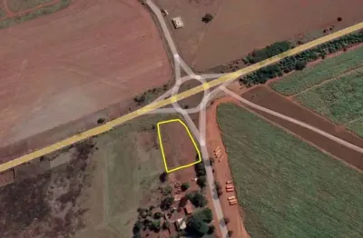 Area para venda na região de ituverava-sp com 6.143 m2, ideal para indústria, grandes empresas ou posto de combustível