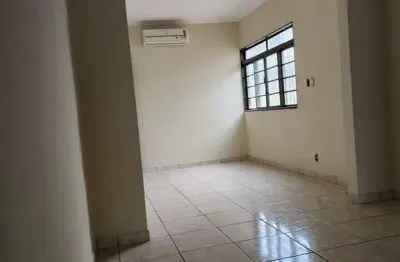 Casa residencial/ comercial para venda no jardim independencia, 3 dormitorios sendo 1 suite, 2 vagas, em 250 m² de área total