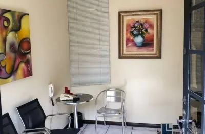 Casa sobrado mais salão comercial para venda nos campos elíseos, ótima localização na rua minas, 295 m2 construídos em um terreno de 428 m2