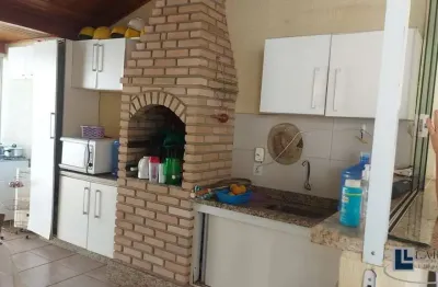 Casa para venda no greenville, 3 dormitorios sendo 1 suite, varanda gourmet, edícula, 160 m2 construidos em um terreno de 200 m2