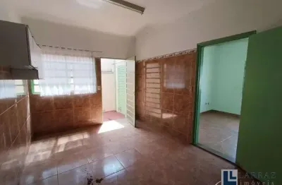 Amplo sobrado para venda no ipiranga em ótima localização, 3 dormitorios, espaço para comercio mais apartamento nos fundos em 197 m2 de área total