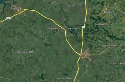 Excelente sitio para venda em ituverava-sp com 13,6 alqueires, terra de primeira massape, aproveita 95% para lavoura, beira da rodovia, rico em agua