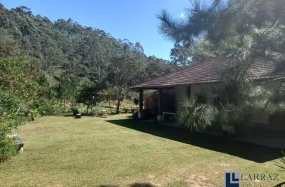 Lindo sitio para venda em natividade da serra-sp com 13 alqueires, linda casa sede, eucaliptos, pinheiros, pastagem e lago com peixes