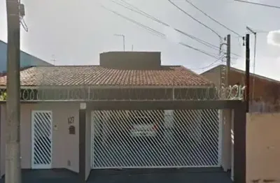 Casa para venda em araraquara-sp na vila velosa, 3 dormitorios sendo 1 suite, 2 vagas, area construida 260 m2 em um terreno de 780 m2