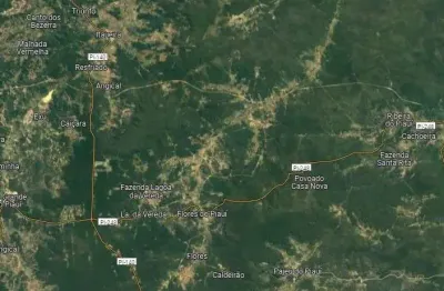 Fazenda bruta para venda na região de flores do piaui-pi com 1.750 hectares, madeira em abundancia, boa de agua, beira do asfalto, benfeitorias