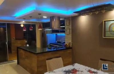 Maravilhoso sobrado para venda no planalto verde na avenida principal, 3 suites, ótimo acabamento em 218 m2 construidos