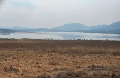Excelente terreno para venda nas margens do rio sapucai em carmo do rio claro-mg, área do lote 24.200 m2 com 105 m de margem para o rio