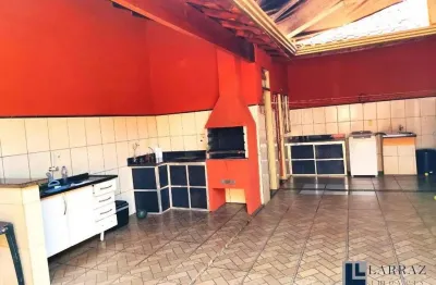 Ótima casa para venda no diva tarla de carvalho, 4 dormitorios sendo 1 suite, varanda gourmet em 200 m2 de área total