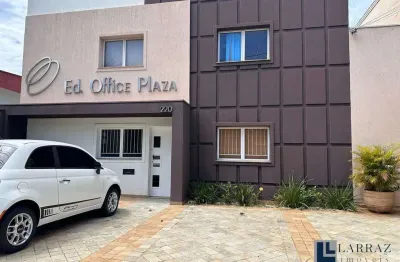 Sala comercial para venda  na nova ribeirania, próxima ao forum, área privativa 21 m2, sala com quintal privativo