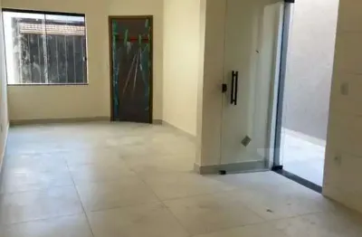 Ótima casa nova para venda no planalto verde, na melhor rua do bairro, 2 dormitorios com 1 suite em 125 m2 de área total
