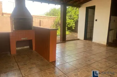Oportunidade. otima casa para venda na vila tiberio em uma travessa tranquila e segura, 2 dormitorios, varanda gourmet em 170 m2 total