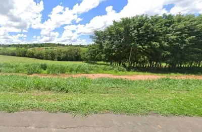 Area comercial para venda em alpinopolis-mg com 25.700 m2 e mais de 150 m de frente para rodovia mg050