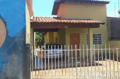 Oportunidade. casa para venda em guaiçara-sp no centro, 2 dormitorios, 2 vagas, 71 m2 construidos em um terreno de 162m2 .